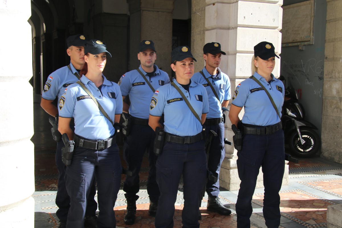 Na Korzu Obilje En Dan Policije Grad Rijeka