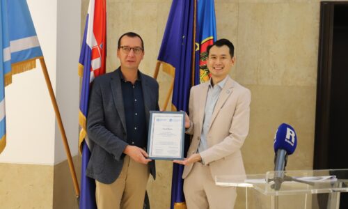 Uručenje certifikata kojim Grad Rijeka pristupa Globalnoj mreži gradova i zajednica prilagođenih starijoj dobi