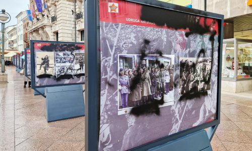 Vandalizam nad izložbom Partizanke